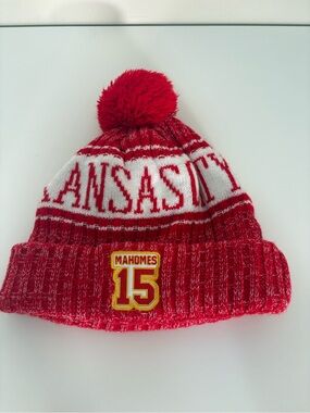 Kansas City Red Pom Pom Knit Beanie with '15' Patch